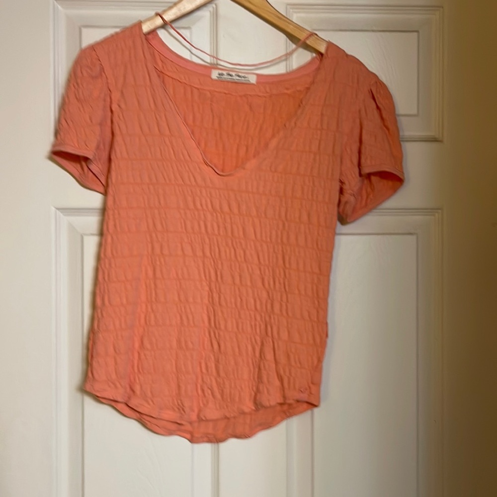 We The Free top Size Medium. Washed once Never worn.